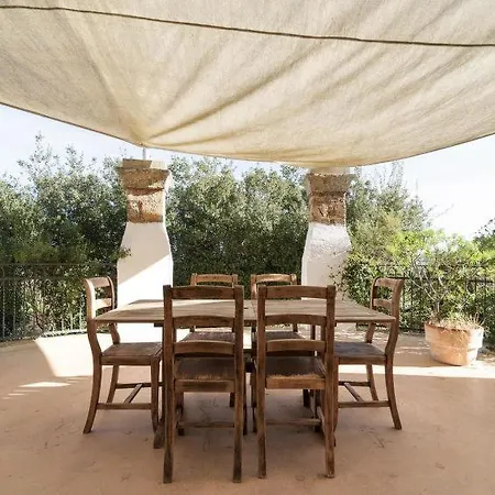 بيت للعطل Sleeps 5 Pool Air Con Wifi